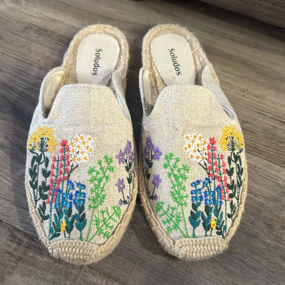 Sóludos Women's Wildflowers Espadrille Mules